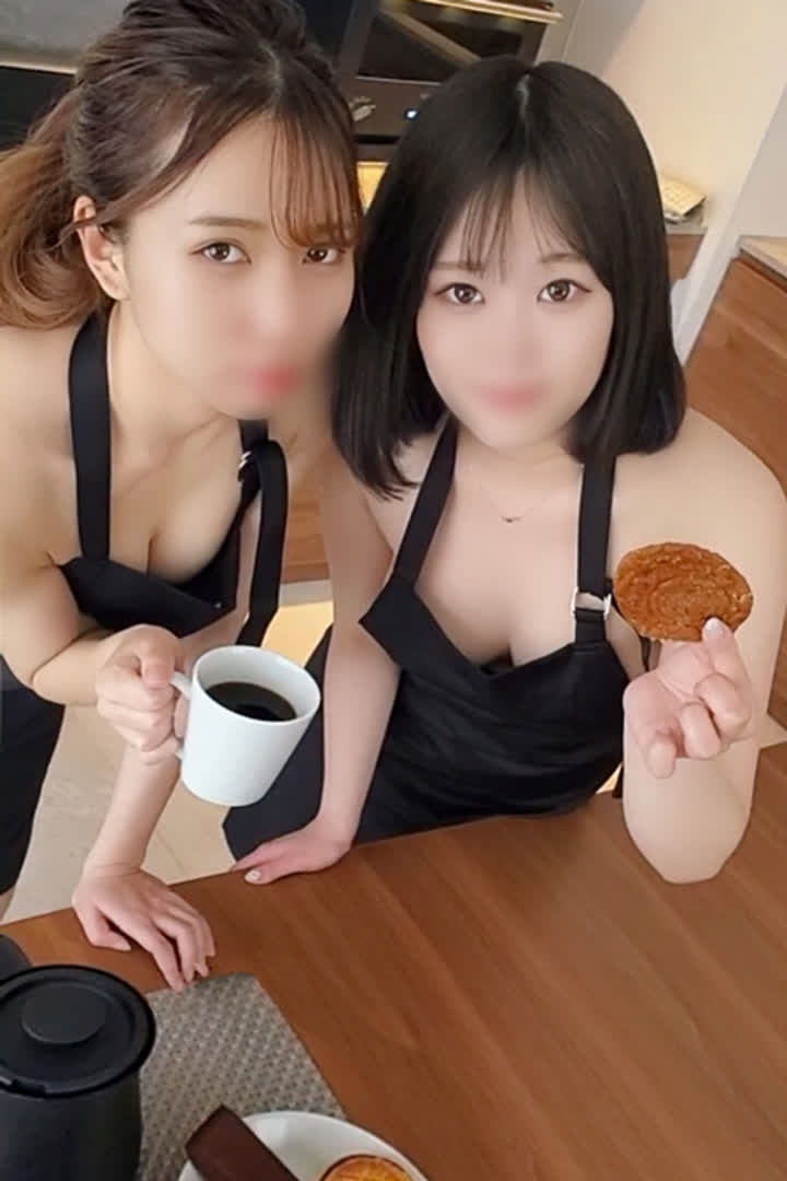 FC23048624 4P連続中出し黒髪の華奢な子と巨乳のアニメ声バイト仲間のカフェ店員<script src=